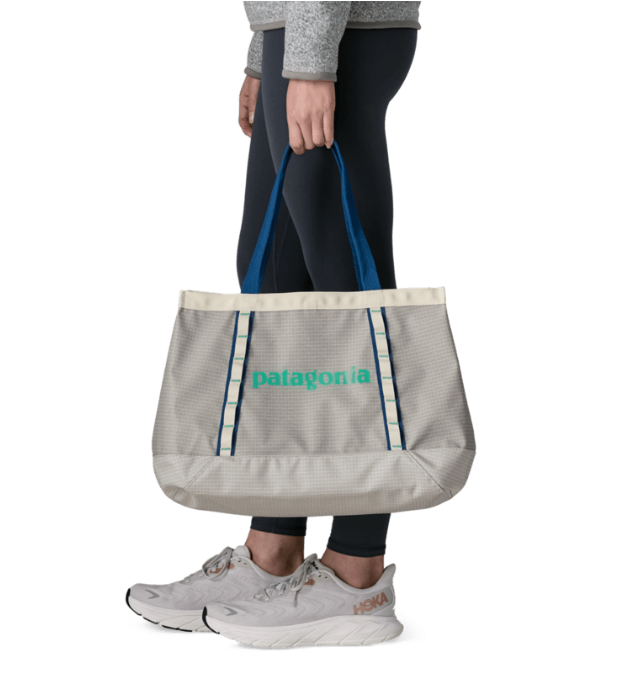 Black Hole Tote 25L