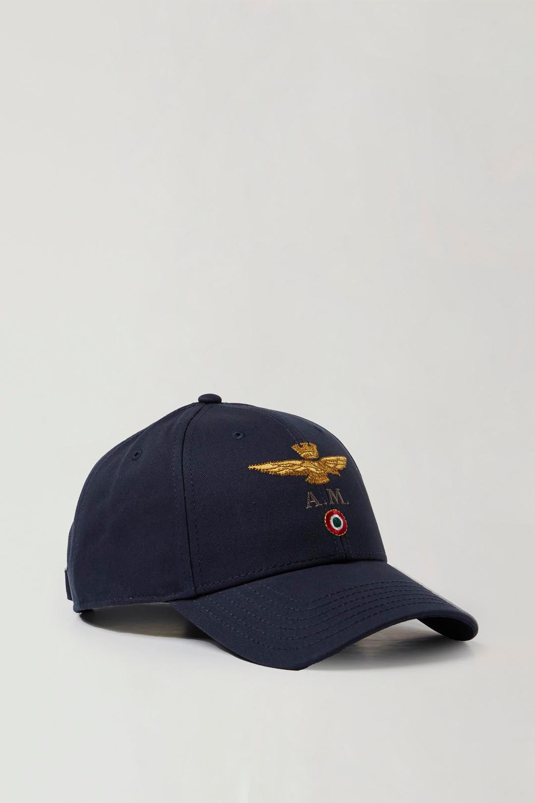Cappellino M