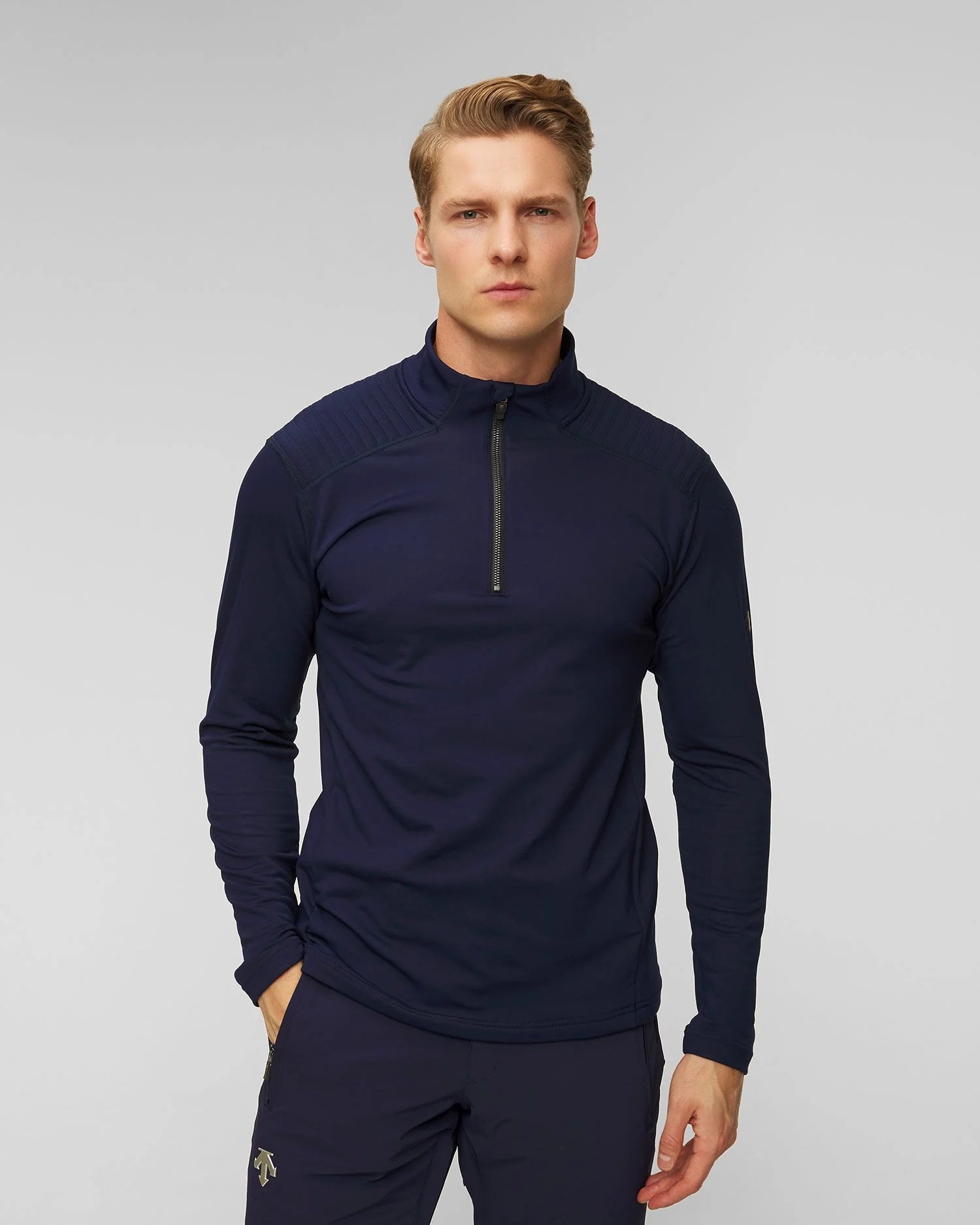 Descente Piccard T-Neck Shirt Men dnt.