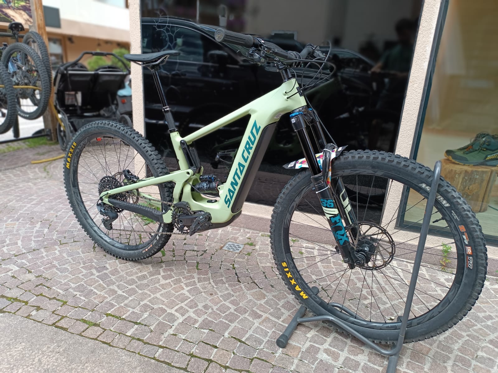 Heckler S /Carbon C /29"
