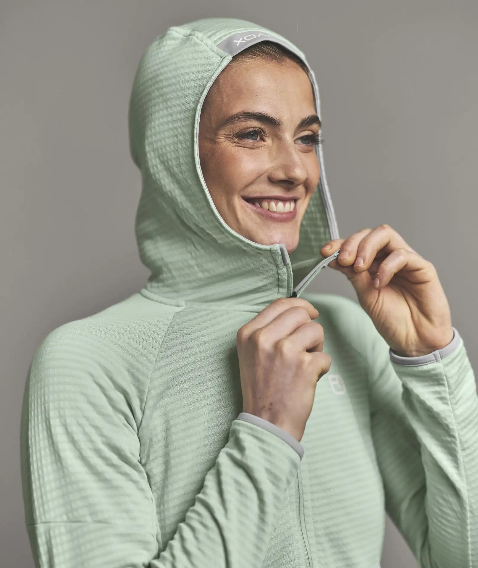 Fleece Light Grid Hoody Wmn