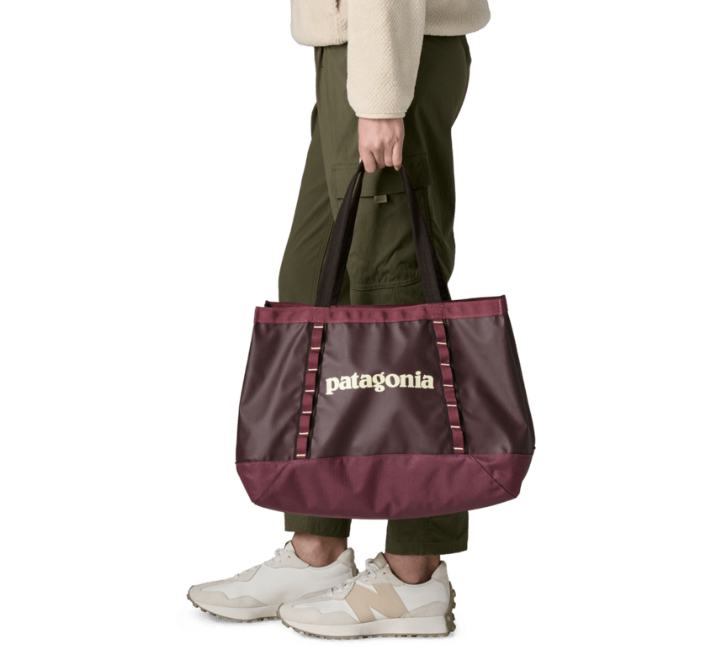 Black Hole Tote 25L