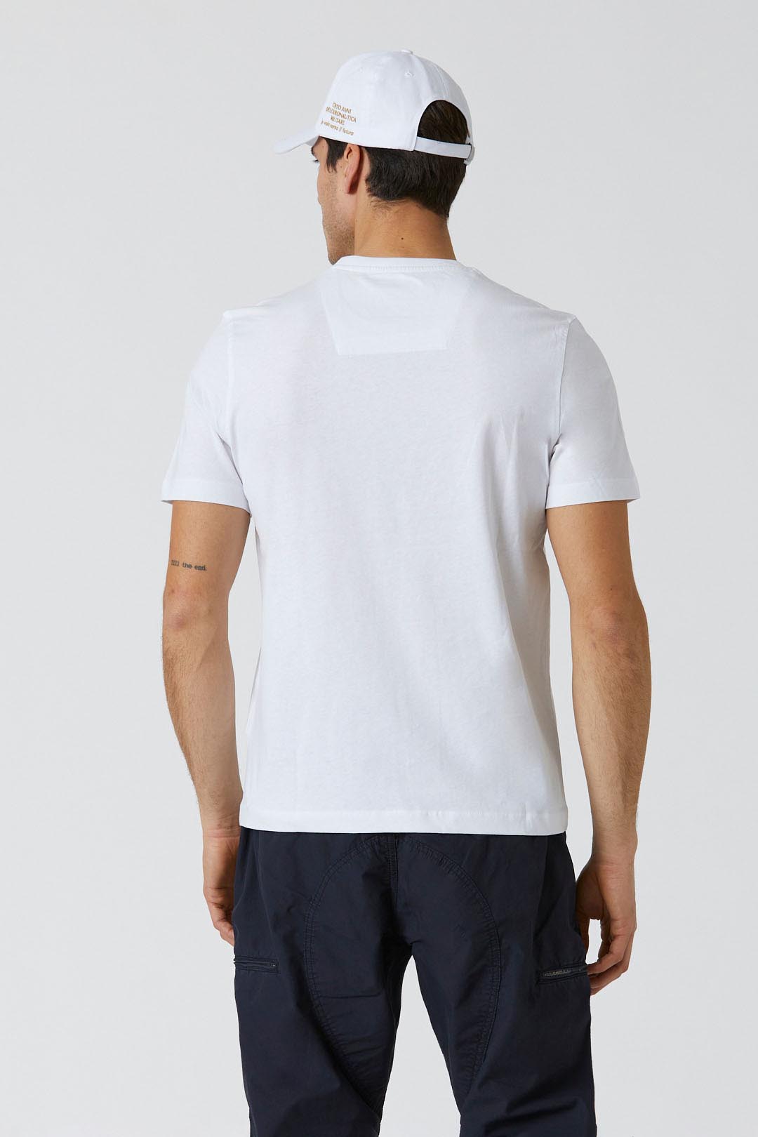 Basic short sleeve cotton t-shirt M